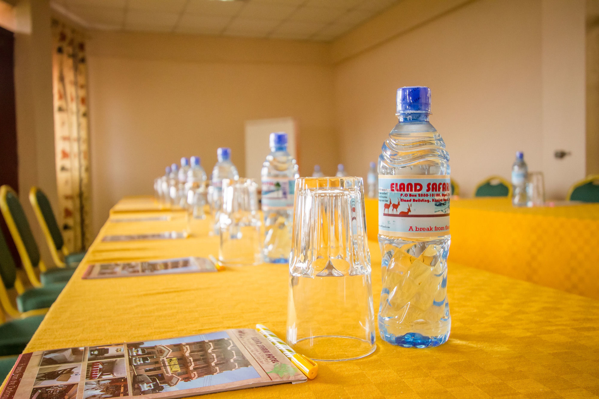 Eland Safari Hotel 尼耶利 外观 照片